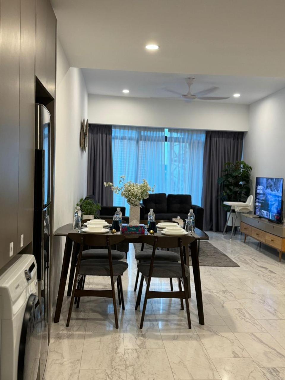 קואלה לומפור Eaton Residences Klcc By Perkasa Ikon מראה חיצוני תמונה